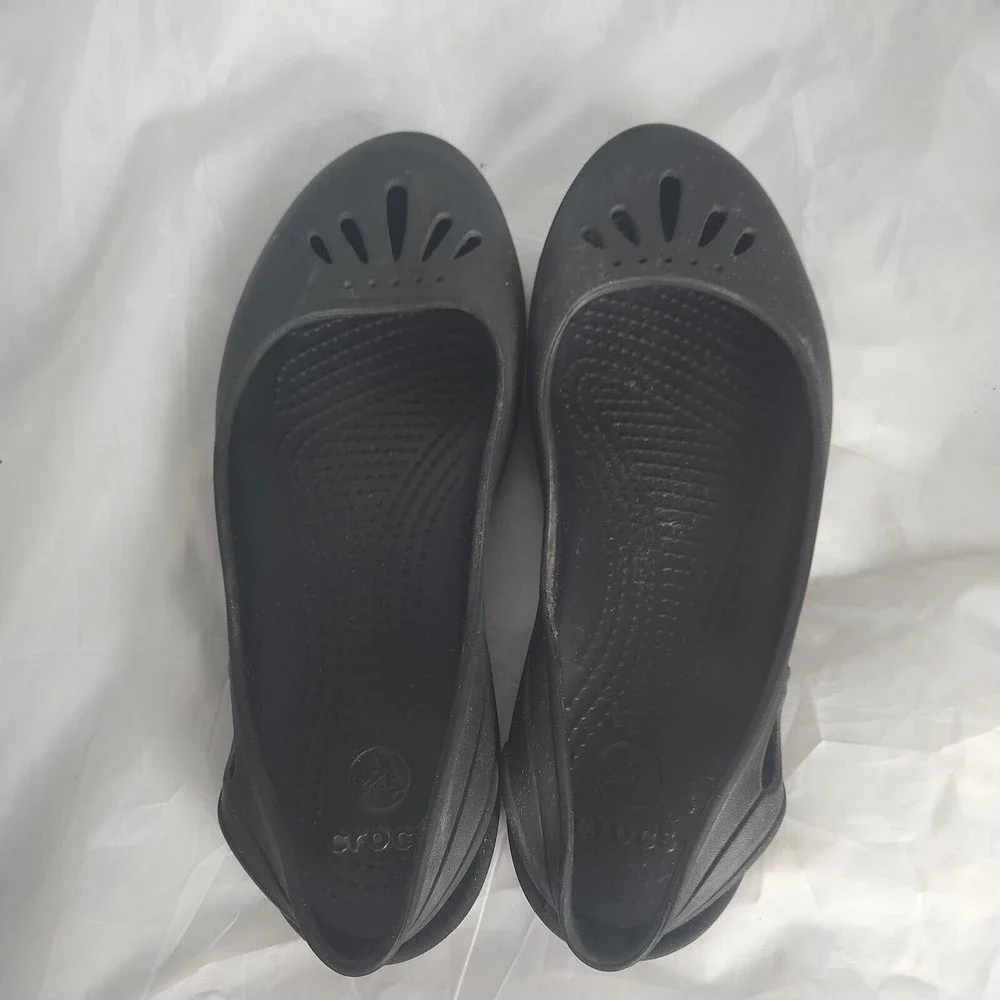 Crocs Womens 9WKadee Slingback Heel Strap Slip On Shoes  Closed Toe Comfort Cute